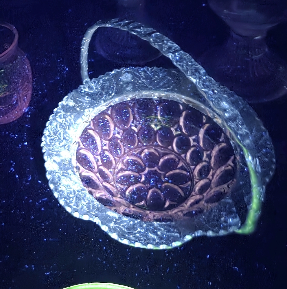 Elegant Selenium Glass Art Bowl Silver Accent